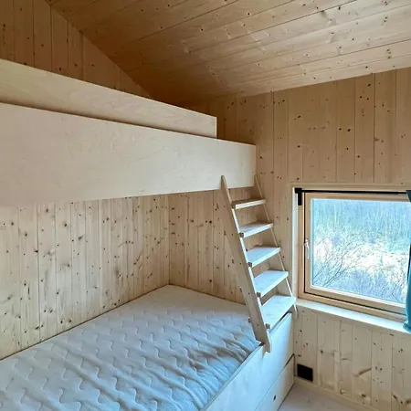 Tatil Evi Architect Drawn With Sea View At Stokkoy Hosen
